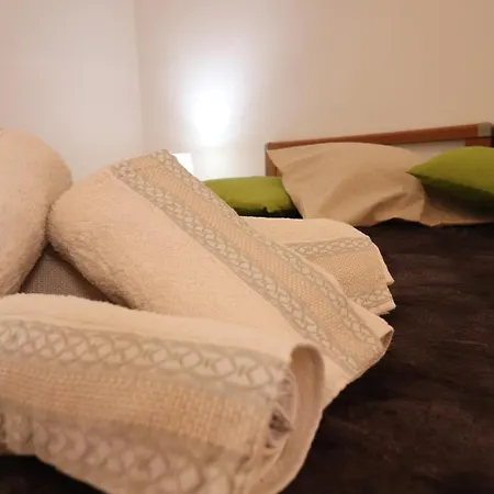 With Wi-fi, Air Conditioning And Courtyard; Pets Allowed * Otranto