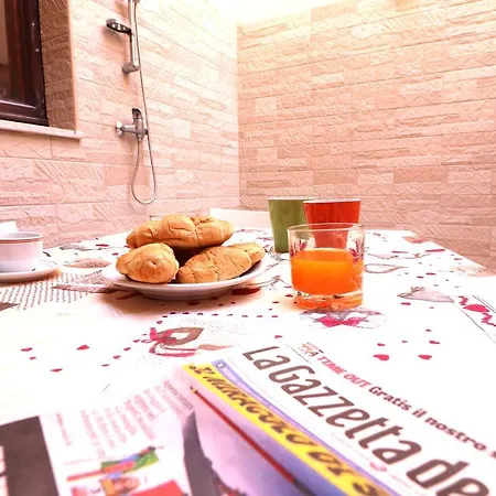 With Wi-fi, Air Conditioning And Courtyard; Pets Allowed Otranto